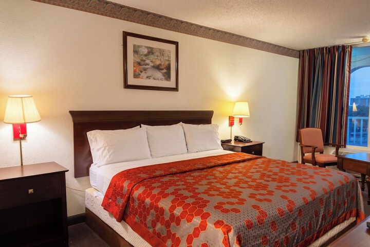 Executive Inn & Suites Lufkin US 59