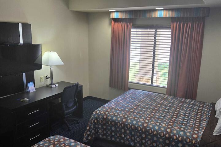Karnes City Lodge