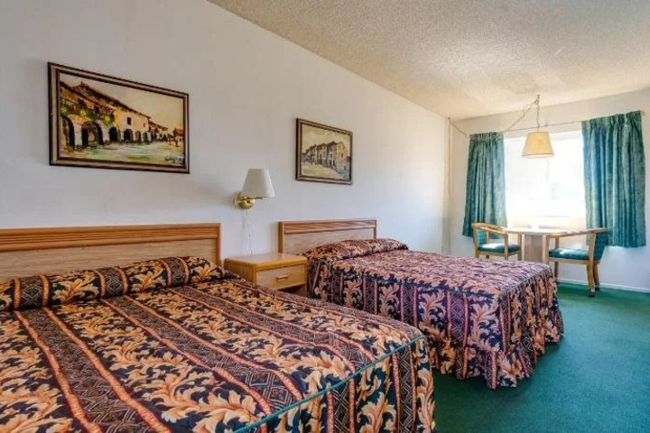 OYO HOTEL BANNING I 10