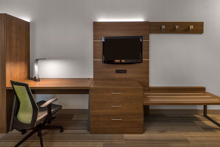 Holiday Inn Express & Suites Carson City by IHG