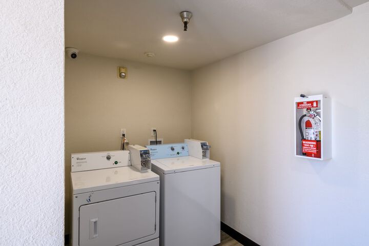 Room 43 of 49