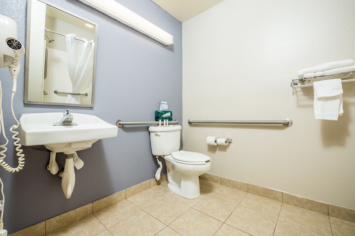 Microtel Inn & Suites by Wyndham Palm Coast I-95