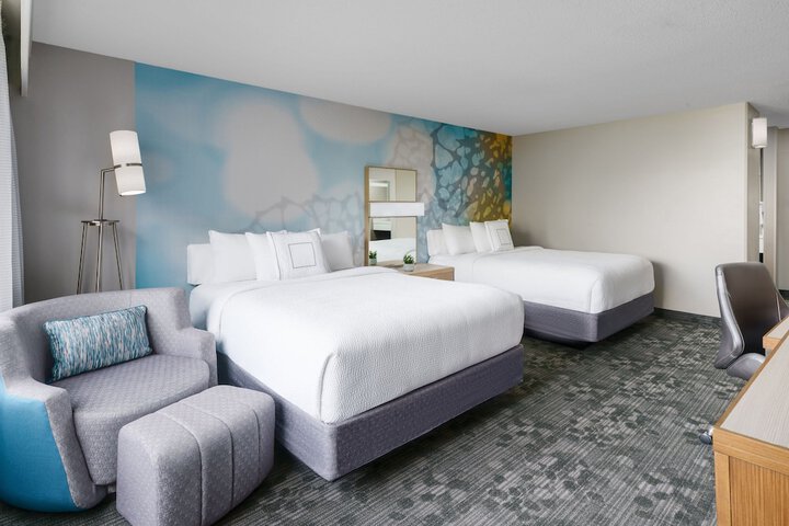 Room 19 of 44
