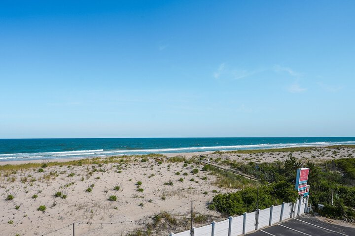 Beach 37 of 39