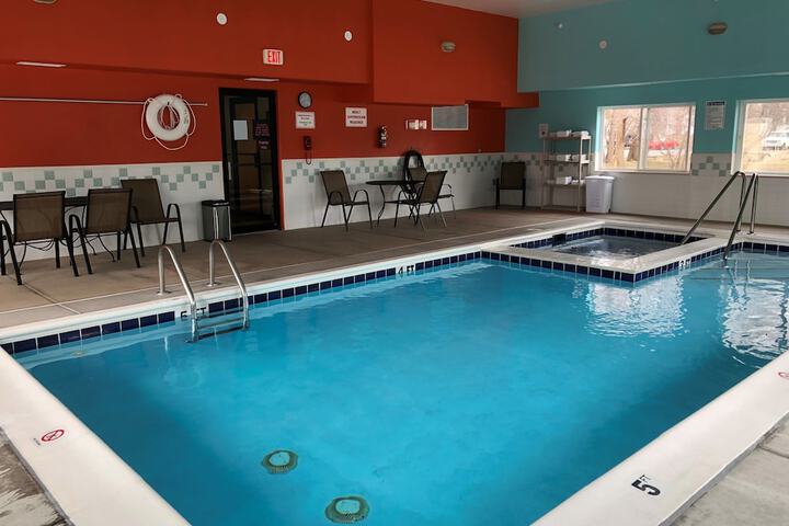 Pool 3 of 65