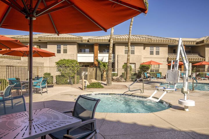 Pool 20 of 64
