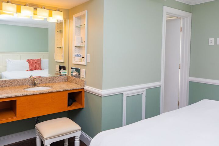 Room 58 of 119