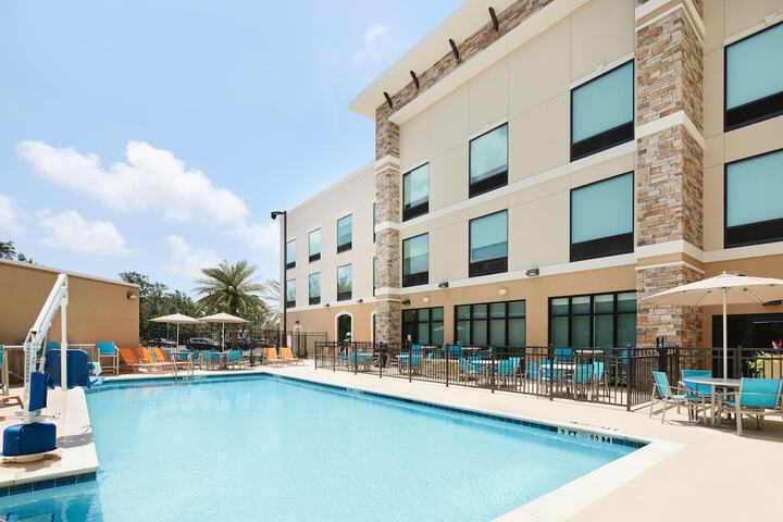 Pool 5 of 34