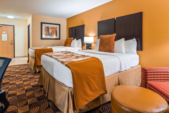 Best Western Plus Whitewater Inn