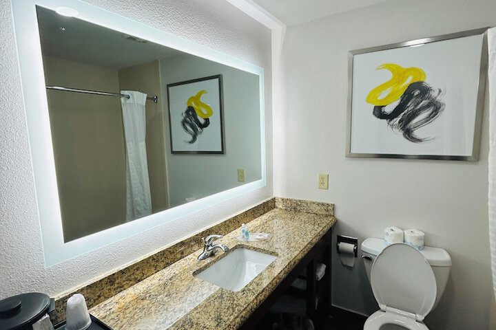 Room 15 of 44