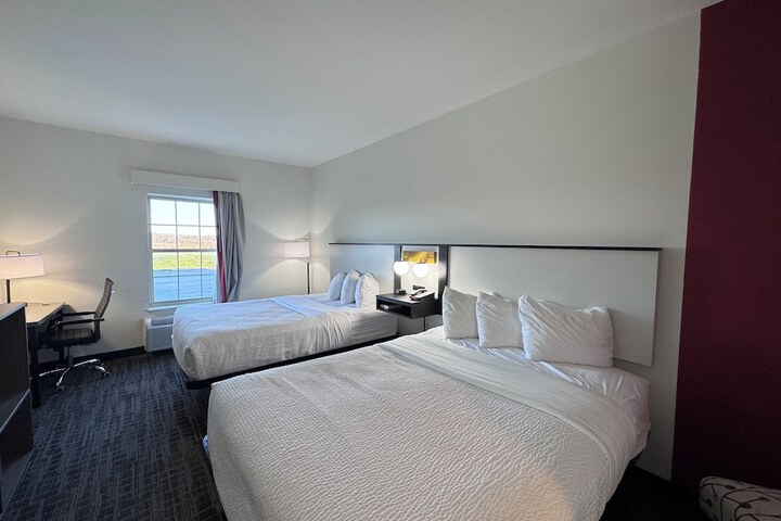 Room 17 of 27