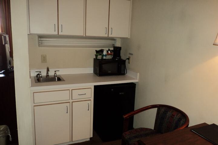 Room 14 of 25
