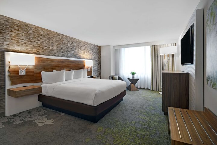 Hilton Hasbrouck Heights / Meadowlands