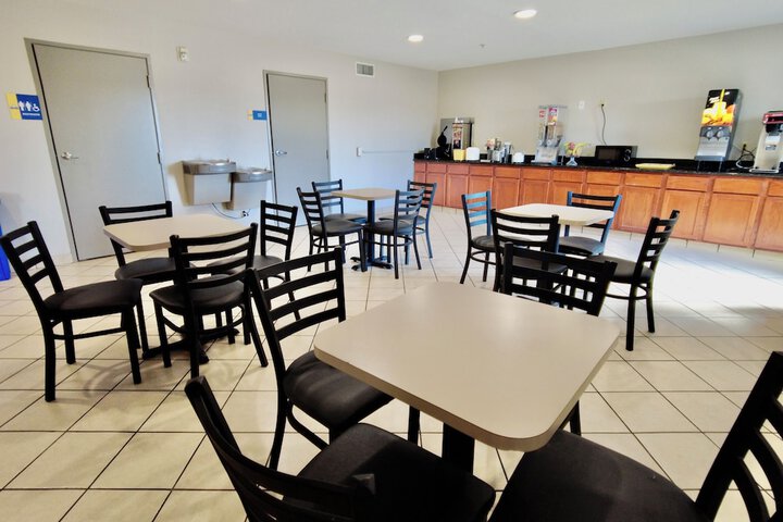 Days Inn & Suites by Wyndham Thibodaux