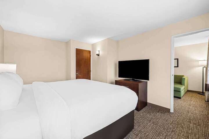 Room 41 of 72