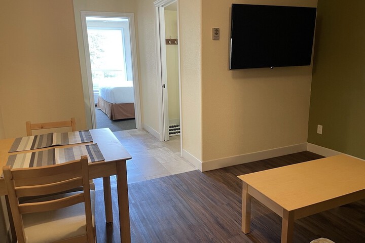 Room 43 of 86