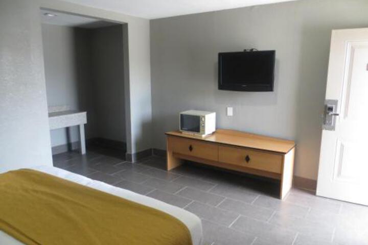 Room 7 of 7