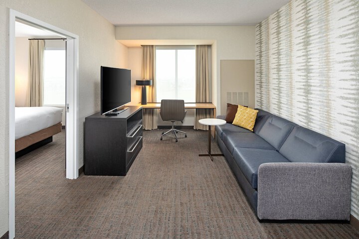 Room 16 of 26