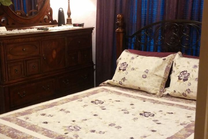 Island Guest House B & B