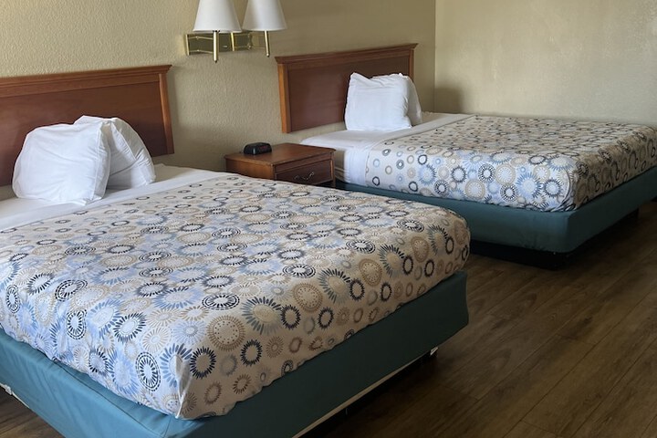 Room 81 of 91
