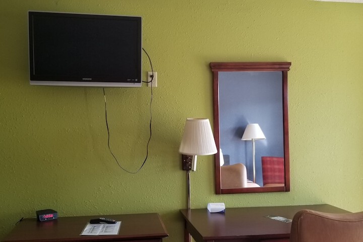 Room 16 of 20