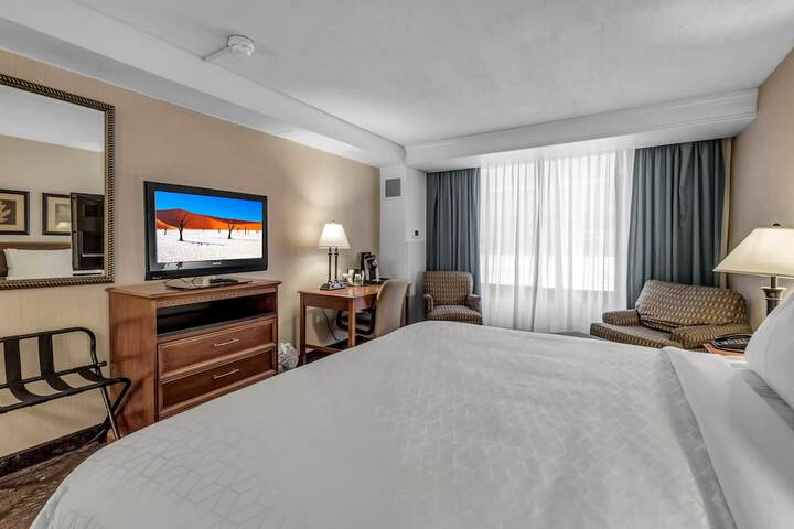 Room 15 of 39