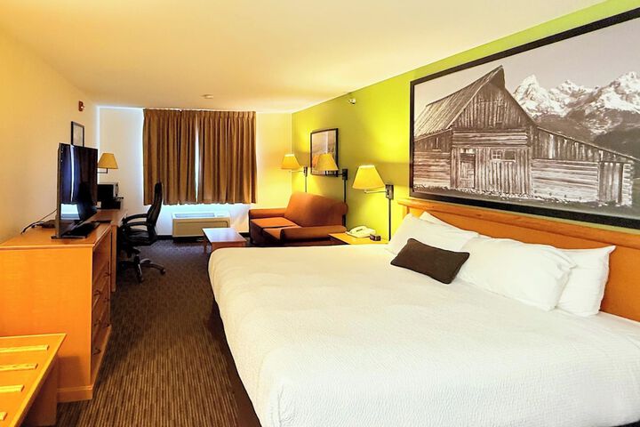 Super 8 by Wyndham Wheatland Wyoming