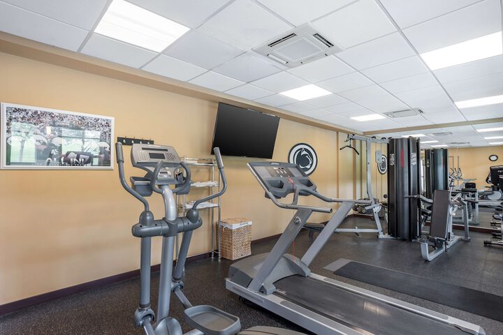 Best Western Plus University Park Inn & Suites