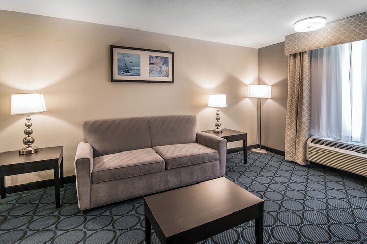 Elevate Hotel at Sierra Blanca