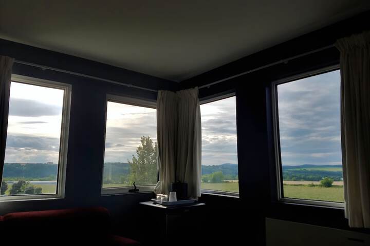 Room 11 of 29