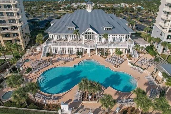Hotel 9 of 53