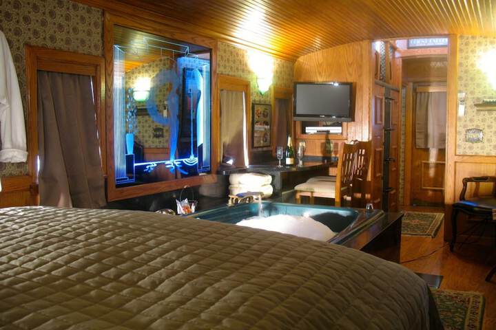 Featherbed Railroad B & B Resort