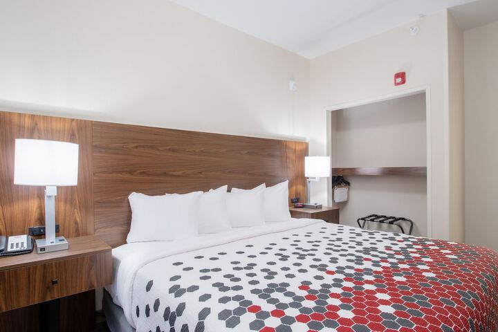 Room 42 of 59