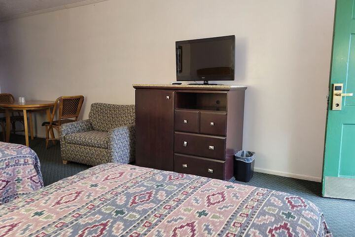Room 21 of 50