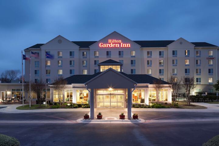 Hotel 3 of 40