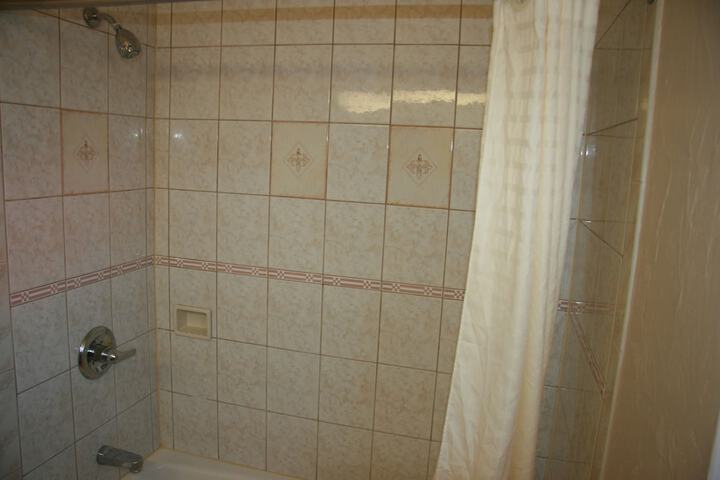 Room 41 of 49