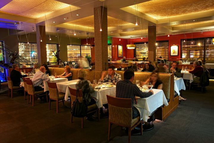 Dining 58 of 70
