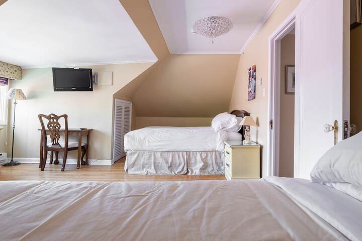Room 47 of 51