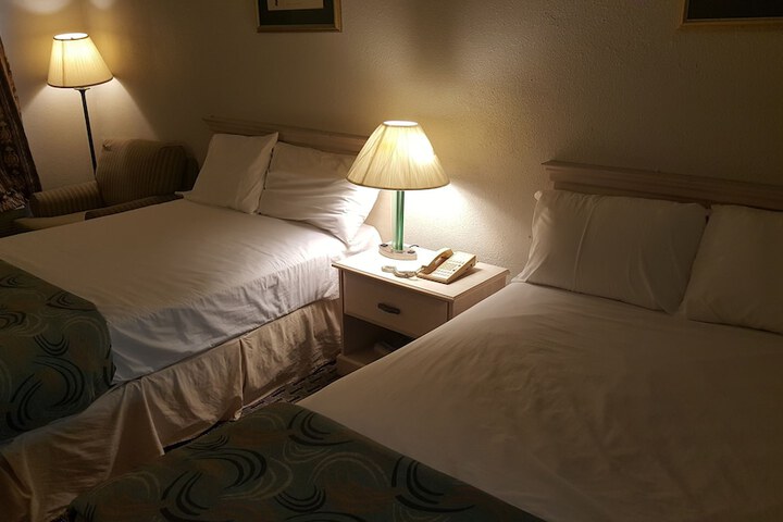 Room 21 of 30