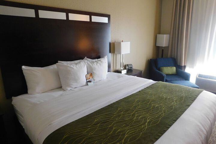 Room 15 of 35