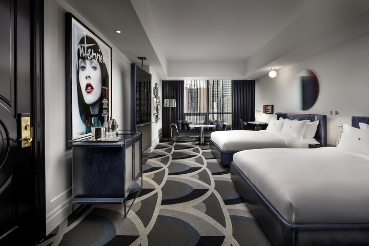 Room 11 of 46