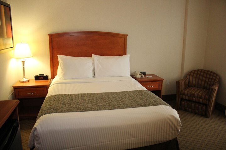 Room 10 of 61