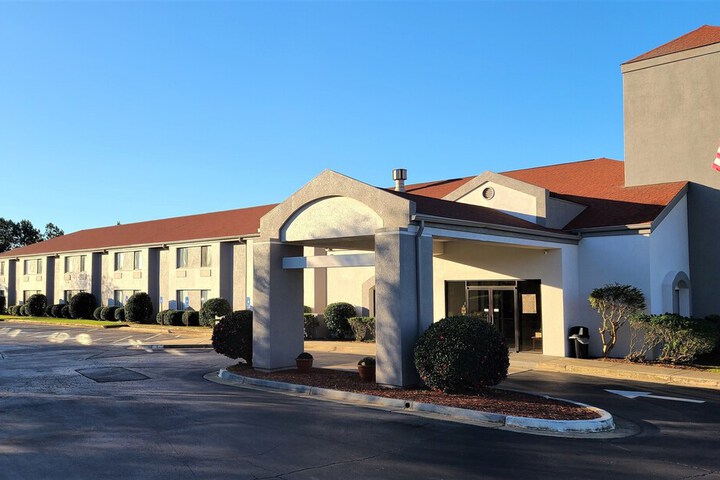 Quality Inn Lavonia I-85