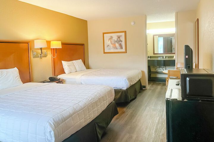 OYO Hotel Harriman near I-40