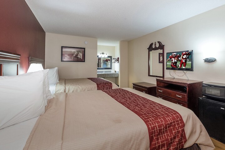 Room 9 of 23