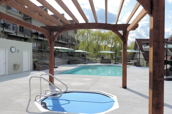 Pool 9 of 34