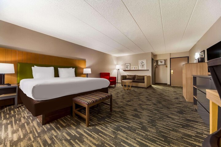 Room 16 of 35