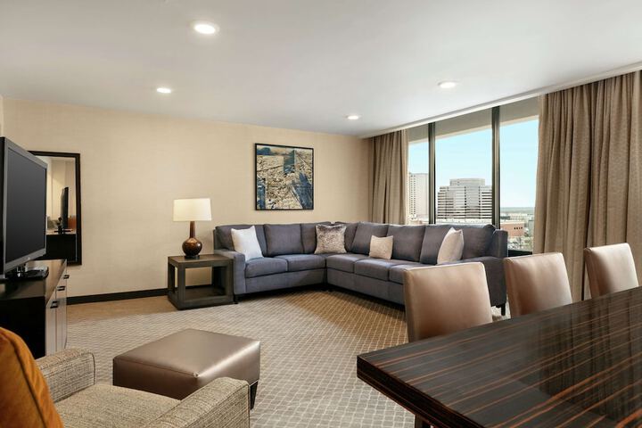 Room 32 of 55