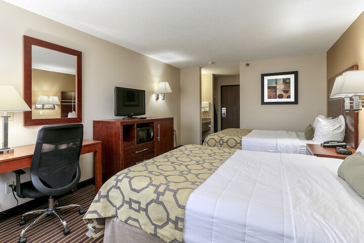 Room 10 of 38