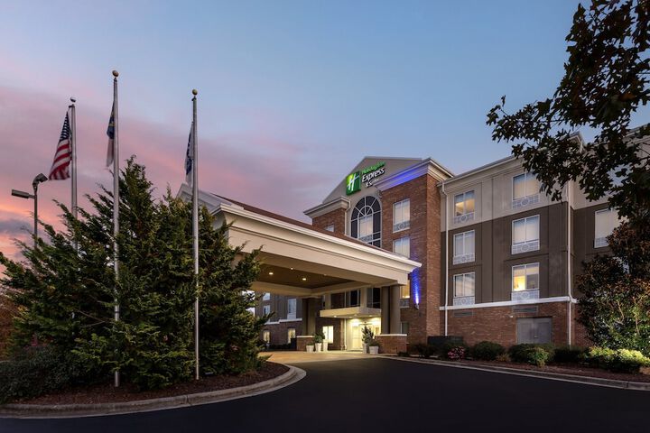 Hotel 2 of 47
